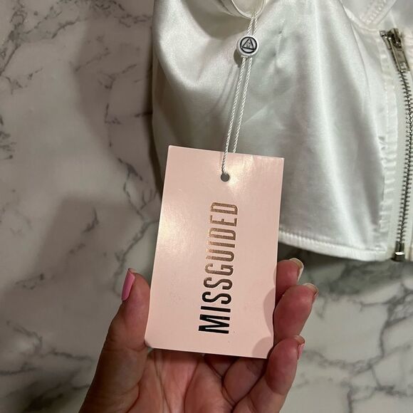 Missguided Sayin White Corset Top Size 4 - Picture 4 of 5